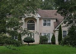Pre-foreclosure in  ANDERSON RD Jackson, NJ 08527