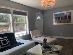 Pre-foreclosure in  N MAGEE ST Southampton, NY 11968