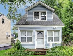 Pre-foreclosure Listing in WOODBINE DR KEYPORT, NJ 07735