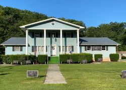 Pre-foreclosure in  GLENDALE RD Pittston, PA 18640