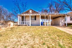 Pre-foreclosure Listing in S 14TH ST CHICKASHA, OK 73018