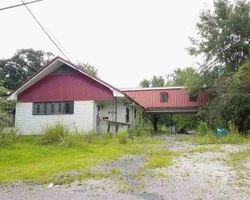 Pre-foreclosure in  LEBLANC ST Dequincy, LA 70633