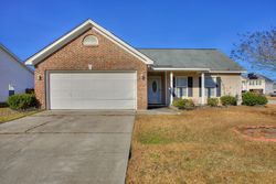 Pre-foreclosure Listing in ALEXANDER POINTE DR HOPKINS, SC 29061