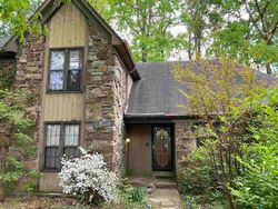 Pre-foreclosure Listing in TRINITY RD CORDOVA, TN 38018