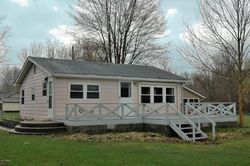 Pre-foreclosure in  DOLANS AVE Vandalia, MI 49095