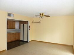Pre-foreclosure in  NW 81ST TER # 7 Fort Lauderdale, FL 33324