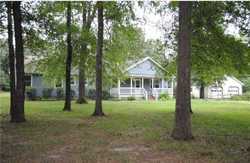 Pre-foreclosure in  NEW LINE RD Gum Spring, VA 23065