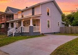 Pre-foreclosure Listing in 22ND ST NEWPORT NEWS, VA 23607