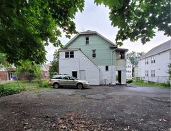 Pre-foreclosure Listing in LISBON ST HARTFORD, CT 06106