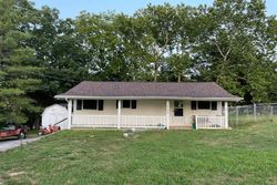 Pre-foreclosure Listing in W SUNRISE LAKE DR DE SOTO, MO 63020