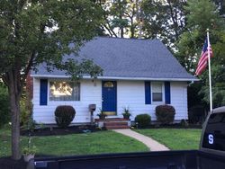 Pre-foreclosure Listing in SHADOWLAKE DR RED BANK, NJ 07701