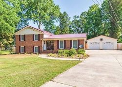 Pre-foreclosure Listing in WOODLAWN DR LEXINGTON, NC 27292