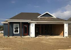 Pre-foreclosure in  CROSS FIELD DR Baton Rouge, LA 70816