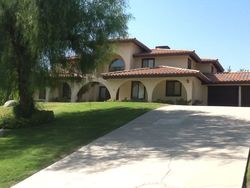 Pre-foreclosure in  ROUND UP WAY Bakersfield, CA 93306