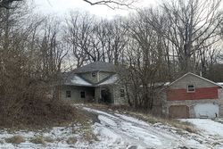 Pre-foreclosure in  WOOD CEMETERY RD Bunker Hill, IL 62014