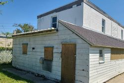 Pre-foreclosure in  SPRINGFIELD AVE Panama City, FL 32401