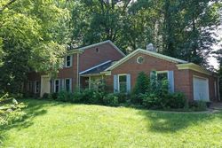 Pre-foreclosure in  E BOONVILLE NEW HARMONY RD Evansville, IN 47725