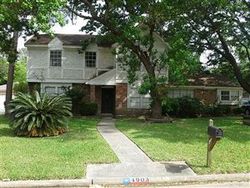 Pre-foreclosure in  CASSIDY PL Houston, TX 77066