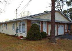 Pre-foreclosure Listing in DOGWOOD RD MANAHAWKIN, NJ 08050