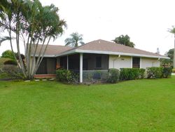 Pre-foreclosure in  CROSSPOINTE DR Palm Beach Gardens, FL 33418