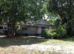 Pre-foreclosure Listing in 7TH AVE E PALMETTO, FL 34221