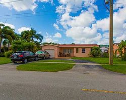 Pre-foreclosure in  THOMAS ST Hollywood, FL 33021