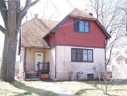 Pre-foreclosure in  MALASIA RD Akron, OH 44305
