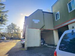 Pre-foreclosure Listing in SW CAPITOL HWY APT 7 PORTLAND, OR 97239
