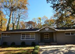 Pre-foreclosure in  MONROE AVE Kings Mountain, NC 28086