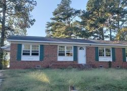 Pre-foreclosure Listing in ALLEGHANY RD FAYETTEVILLE, NC 28304