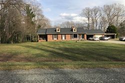 Pre-foreclosure Listing in LAKE DR BURLINGTON, NC 27217