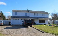 Pre-foreclosure in  THOMAS ST Coram, NY 11727