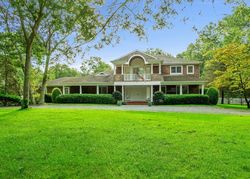 Pre-foreclosure in  HONEYSUCKLE LN East Quogue, NY 11942