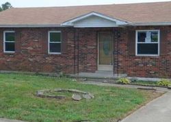 Pre-foreclosure Listing in BRAMBLETT BLVD RADCLIFF, KY 40160