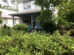 Pre-foreclosure Listing in E 16TH AVE HUTCHINSON, KS 67501