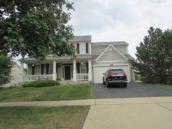 Pre-foreclosure in  HERITAGE PKWY Elgin, IL 60124