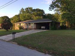 Pre-foreclosure Listing in SPRINGFIELD AVE NORTHPORT, AL 35473