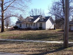 Pre-foreclosure Listing in E 9TH ST WEST FRANKFORT, IL 62896