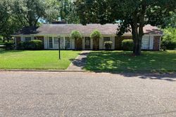 Pre-foreclosure Listing in WEDGEWOOD DR MONTGOMERY, AL 36111