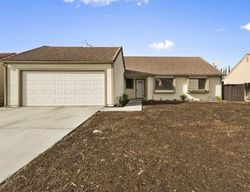 Pre-foreclosure Listing in GOLDENROD LN RIVERSIDE, CA 92504