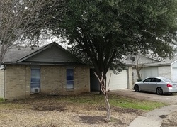 Pre-foreclosure Listing in DORCHESTER DR ARLINGTON, TX 76014