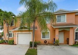Pre-foreclosure in  SW 14TH CT Deerfield Beach, FL 33442