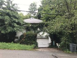 Pre-foreclosure in  ROOSEVELT AVE Spring Valley, NY 10977