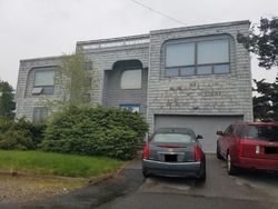 Pre-foreclosure in  ISLAND WAY Westport, CT 06880