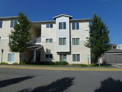 Pre-foreclosure in  38TH DR SE UNIT F1013 Bothell, WA 98012