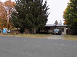 Pre-foreclosure in  N ARNIM AVE Deer Park, WA 99006