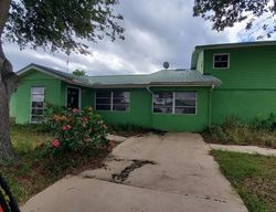 Pre-foreclosure Listing in MAYBERRY AVE NORTH PORT, FL 34287