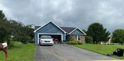 Pre-foreclosure in  FARMHOUSE CT Mifflintown, PA 17059
