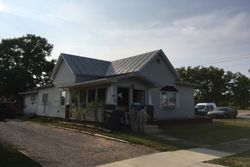 Pre-foreclosure Listing in N MAIN ST PARKER CITY, IN 47368