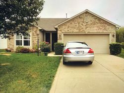 Pre-foreclosure Listing in WOOD HOLLOW DR INDIANAPOLIS, IN 46239